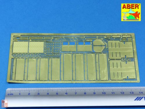 Aber Models 1:35 Fenders and exhaust covers for Tiger I (for early model in Africa)