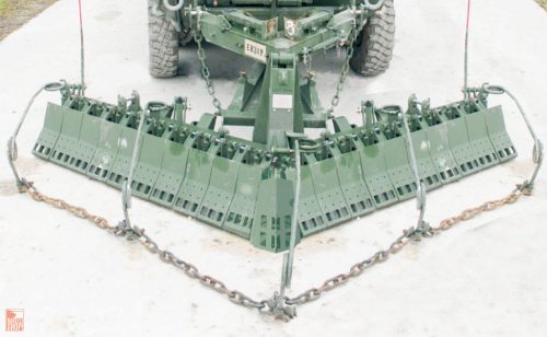 AFV-Club 1:35 Chain & spring Hanger for M1132 Stryker