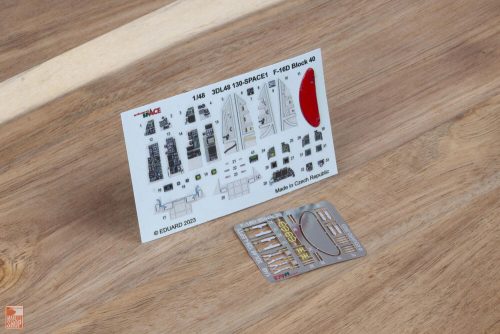 Eduard Accessories 1:48 F-16D Block 40 SPACE 1/48 KINETIC