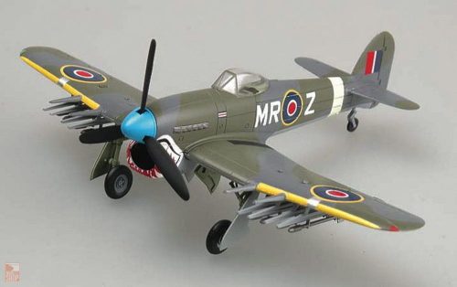 Easy Model 1:72 Typhoon Mk. IB  CO of 245th Squadron S/LA.Zweihbergh April 1945