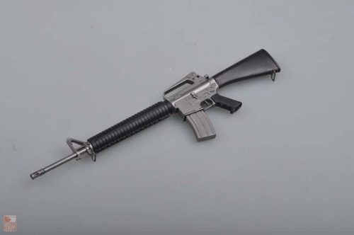 Easy Model 1:3 M16A2