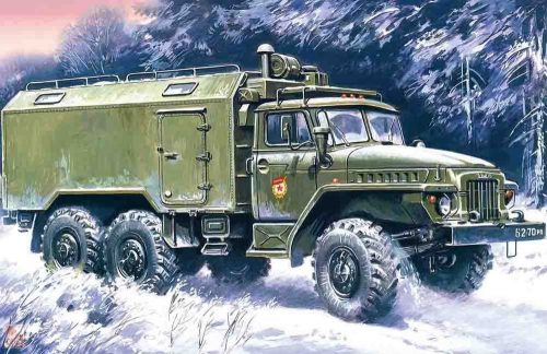 ICM 1:72 URAL-375A Kommandowagen