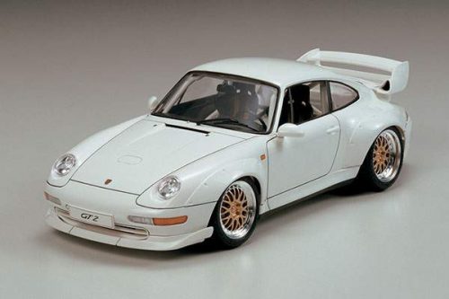 Tamiya 1:24 Porsche 911 GT2 Road Version Club Sport autó makett