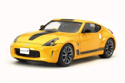 Tamiya 1:24 Nissan 370Z Heritage Edition autó makett