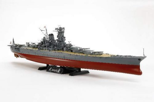 Tamiya 1:350 Musashi (2013) hajó makett