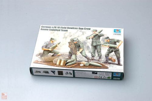 Trumpeter 1:35 German Field Howitzer Gun Crew on carrying